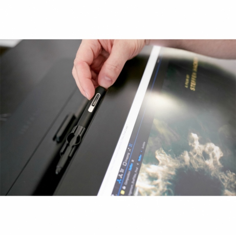 Tablet LCD Wacom Cintiq Pro 24 Touch 4K DTH-2420